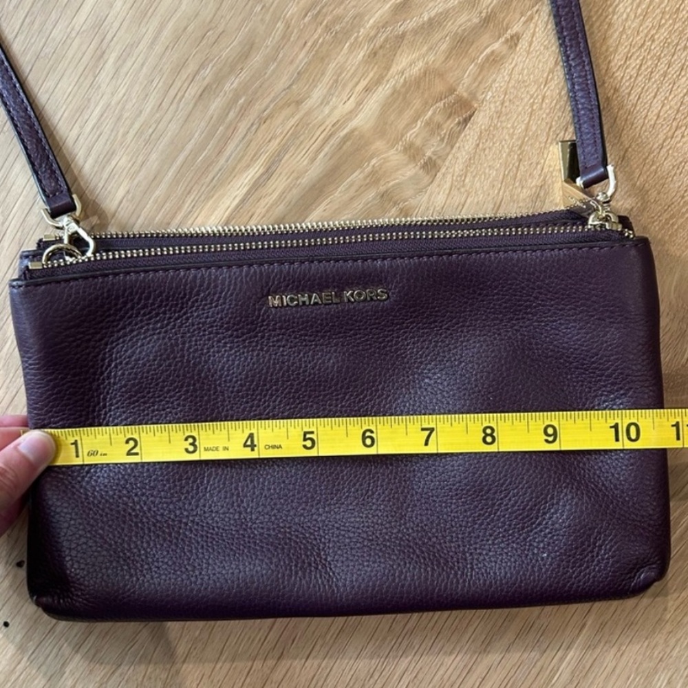 Michael Kors Minimalist Basic Everyday Crossbody - image 4